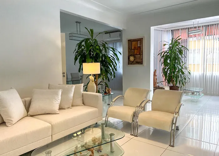 Localizacao Privilegiada Em Copacabana Quarteirao Praia